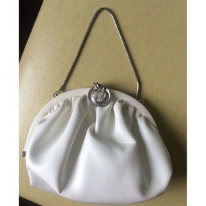 VINTAGE ADMIRAL WHITE CLUTCH PURSE CHAIN METAL CLASP STRAP EVENING FORMAL